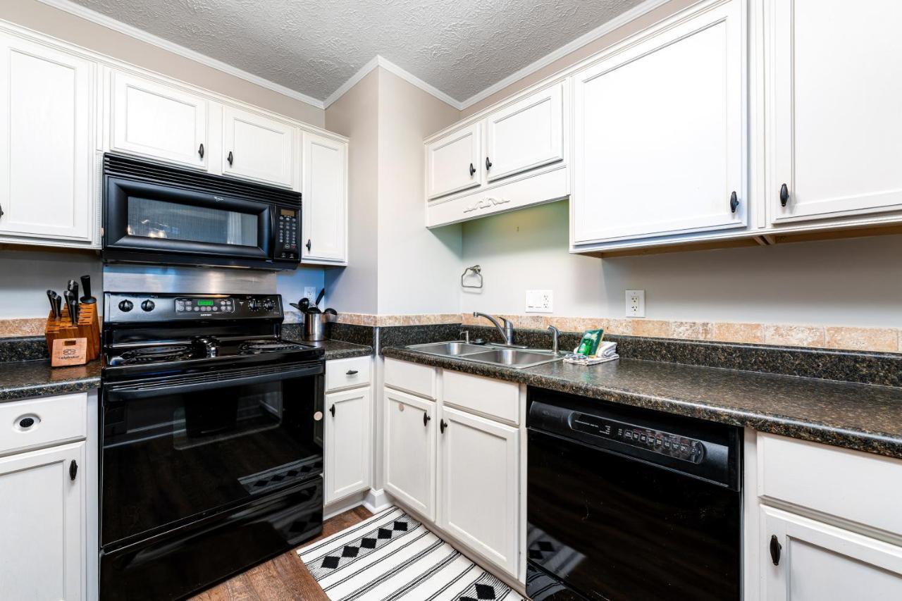 Apartment Sugar 612